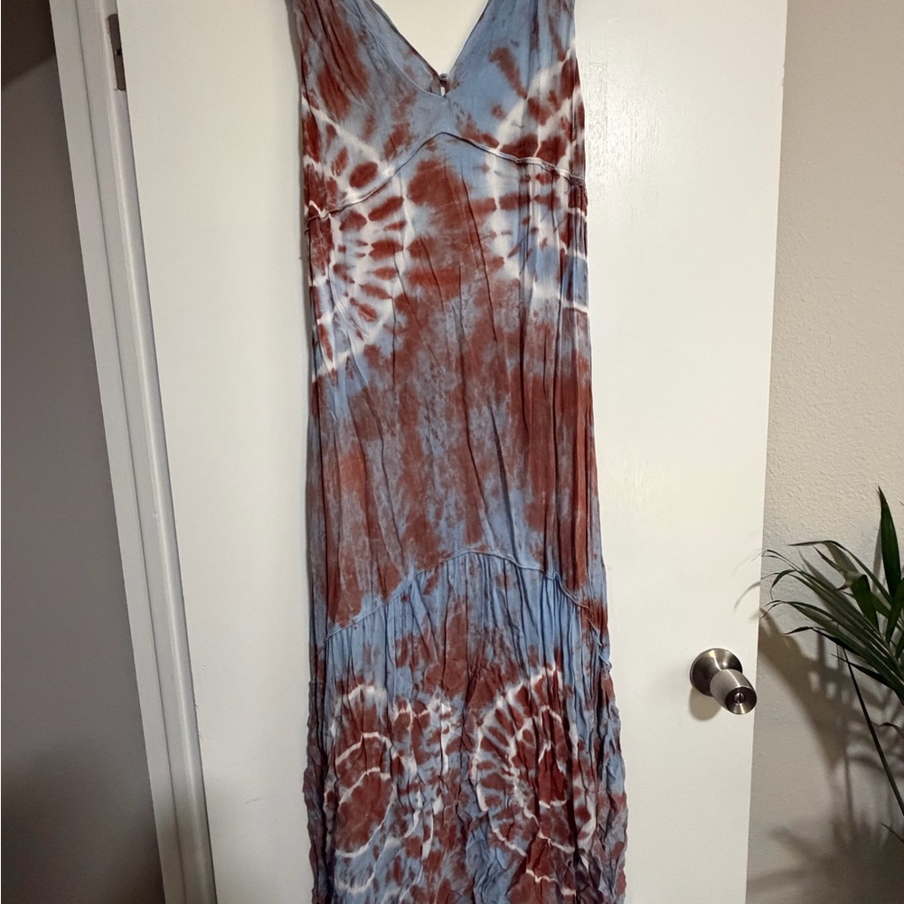 Bohemian Tie-Dye Maxi Dress - Blue and Brown - Picture 2 of 5